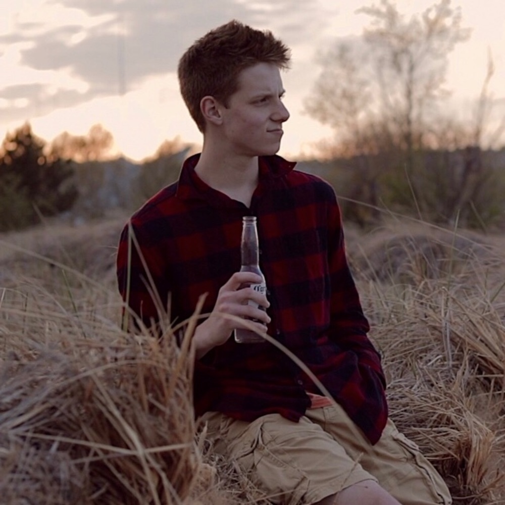 Meet your Posher, Ethan